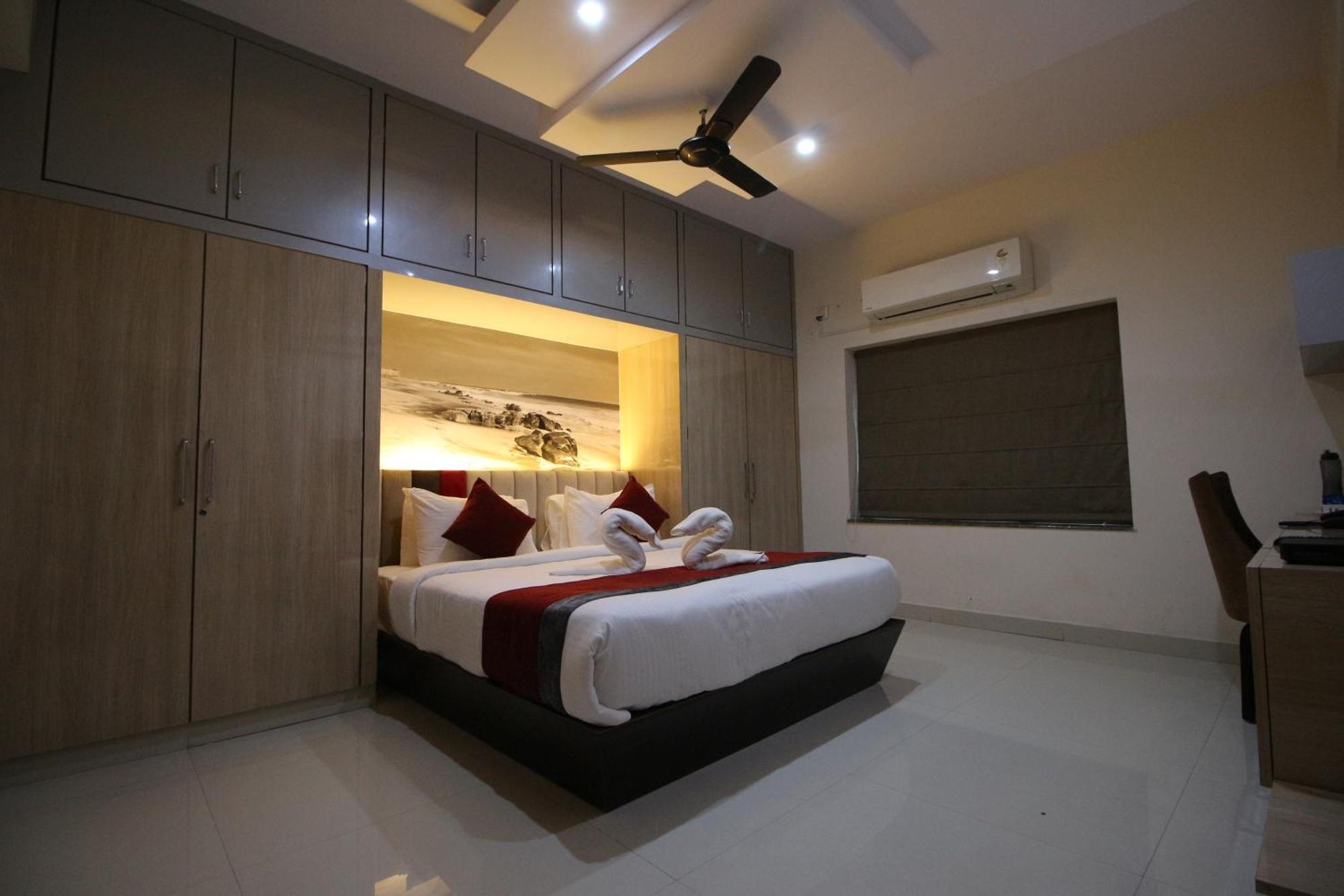 The Butterfly Luxury Serviced Apartments Visakhapatnam Exterior foto